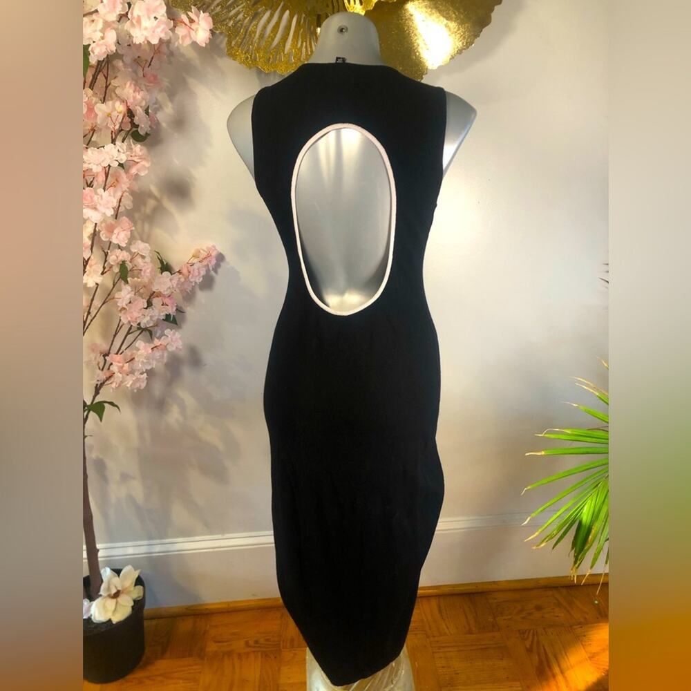 Dress Maxi Theory open circle back. Sleek black size Large